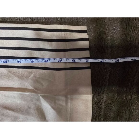 NWT Ann Taylor pleated Wide-leg Pant in Satin Size 8P - Picture 4 of 8